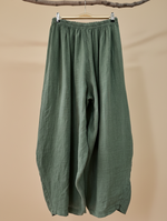 Cargue la imagen en el visor de la galería,Calças Barril Linho — Costas
