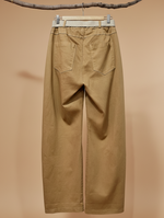 Chargez l'image dans la visionneuse de la galerie,Calças camel - vista traseira com bolsos
