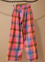 Carregar imagem no visualizador da galeria, Calças detalhe traseiro
