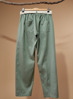 Cargue la imagen en el visor de la galería,Calças verde sálvia - vista traseira
