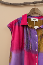 Carica l'immagine nel visualizzatore della galleria,Camisa bordada cabide - detalhe bordado
