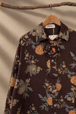 Load image in the gallery viewer,Camisa floral de costas
