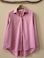 Carregar imagem no visualizador da galeria, Camisa rosa frente
