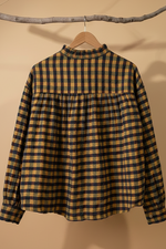 Load image in the gallery viewer,Camisa Xadrez — Costas
