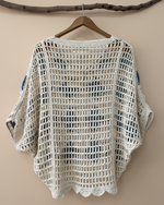 Cargue la imagen en el visor de la galería,Camisola crochet bicolor — costas estúdio
