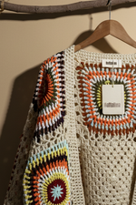 Carregar imagem no visualizador da galeria, Casaco Crochet — Detalhe
