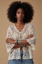 Carregar imagem no visualizador da galeria, Casaco crochet modelo — frente
