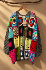 Carica l'immagine nel visualizzatore della galleria,Casaco crochet patchwork — frente
