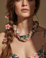 Carregar imagem no visualizador da galeria, Colar tropical em modelo boho chic
