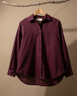 Chargez l'image dans la visionneuse de la galerie,Costas da camisa em estúdio
