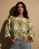 Carregar imagem no visualizador da galeria, Camisola oversize efeito crochet EMMA
