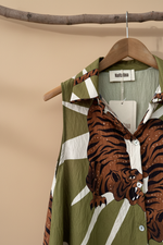 Cargue la imagen en el visor de la galería,Detalhe - Blusa Tiger
