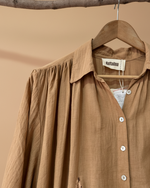 Carregar imagem no visualizador da galeria, Detalhe frontal
