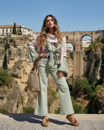 Chargez l'image dans la visionneuse de la galerie,Editorial boho-chic em Ronda - cabelo ondulado
