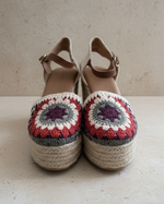 Carregar imagem no visualizador da galeria, Espadrille crochet - vista frontal 2

