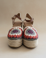Carregar imagem no visualizador da galeria, Espadrille crochet - vista frontal

