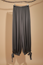 Load image in the gallery viewer,Foto 1 - Corpo inteiro frente

