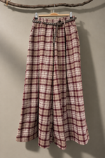 Carica l'immagine nel visualizzatore della galleria,Foto 1 no Estúdio Naftalina
