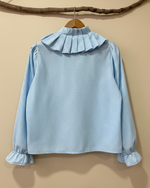 Carregar imagem no visualizador da galeria, Gingham blouse back view - studio background
