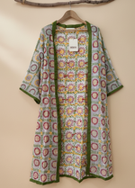 Carregar imagem no visualizador da galeria, Kimono bordado à mão — frente
