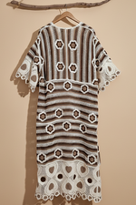 Load image in the gallery viewer,Kimono cabide costas
