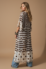 Load image in the gallery viewer,Kimono modelo costas
