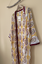 Carica l'immagine nel visualizzatore della galleria,Kimono paisley lateral

