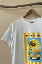 Carregar imagem no visualizador da galeria, La Dolce Vita - Detalhe Fundo Bege
