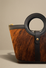 Carica l'immagine nel visualizzatore della galleria,Mala com bolsa à frente
