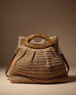 Carregar imagem no visualizador da galeria, Mala de palha frontal centrada
