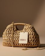 Cargue la imagen en el visor de la galería,Mala de palha Naftalina - Vista frontal
