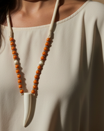 Chargez l'image dans la visionneuse de la galerie,Model half face orange necklace Naftalina

