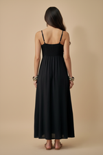 Cargue la imagen en el visor de la galería,Modelo costas corrigida — vestido preto liso
