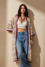 Carica l'immagine nel visualizzatore della galleria,Modelo frente — kimono paisley
