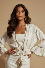 Chargez l'image dans la visionneuse de la galerie,Modelo Naftalina - Casaco boho ivory deusa bronzeada
