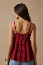 Carregar imagem no visualizador da galeria, Modelo Naftalina top vermelho costas
