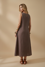 Chargez l'image dans la visionneuse de la galerie,Modelo Naftalina - Vestido linho costas
