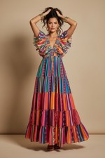 Carica l'immagine nel visualizzatore della galleria,Modelo Naftalina - Vestido multicolor braços a apanhar cabelo
