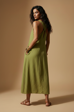 Carica l'immagine nel visualizzatore della galleria,Modelo Naftalina - vestido verde costas

