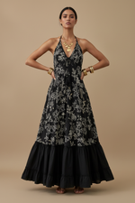 Carica l'immagine nel visualizzatore della galleria,Modelo vestido preto folho duplo
