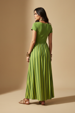 Chargez l'image dans la visionneuse de la galerie,Modelo vestido verde costas
