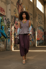 Carregar imagem no visualizador da galeria, Naftalina Editorial - Morena Intensa
