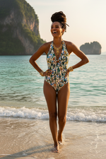 Carica l'immagine nel visualizzatore della galleria,Pose 4 — Praia, a caminhar na orla
