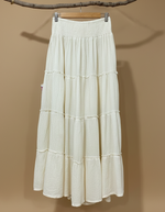 Carregar imagem no visualizador da galeria, Saia bordada fundo bege - traseira
