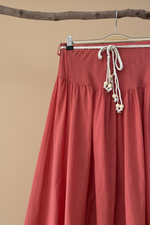 Carica l'immagine nel visualizzatore della galleria,Saia coral detalhe
