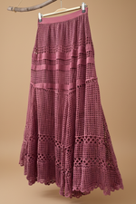 Carica l'immagine nel visualizzatore della galleria,Saia crochet rosa lateral

