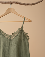 Carregar imagem no visualizador da galeria, Top alças khaki detalhe
