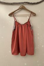 Carregar imagem no visualizador da galeria, Top JENNIFER - Cabide 11
