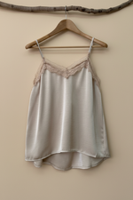 Carregar imagem no visualizador da galeria, Top JENNIFER - Cabide 13
