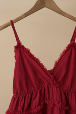 Carregar imagem no visualizador da galeria, Top vermelho cabide detalhe
